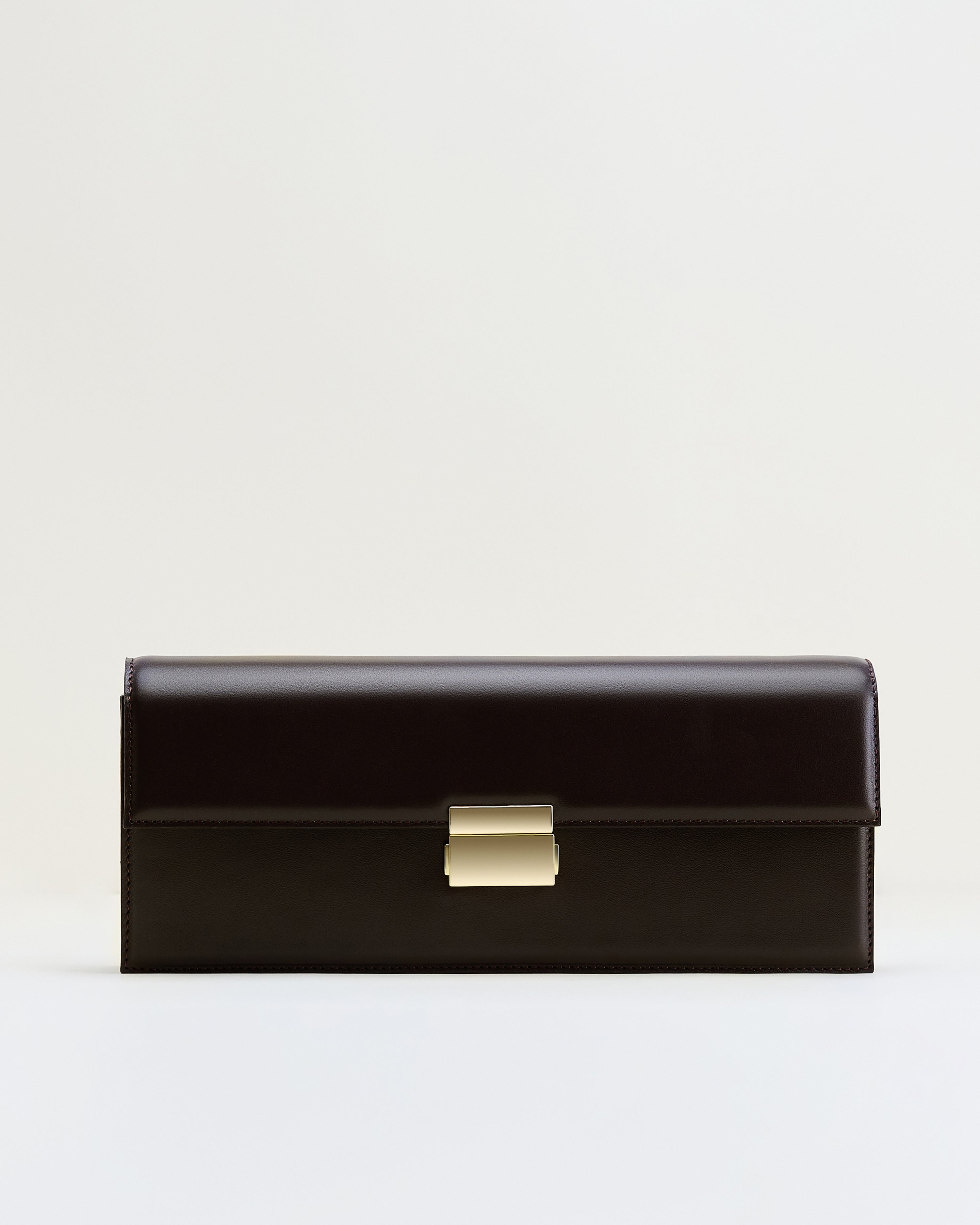 Clarie Clutch Bag in Brown