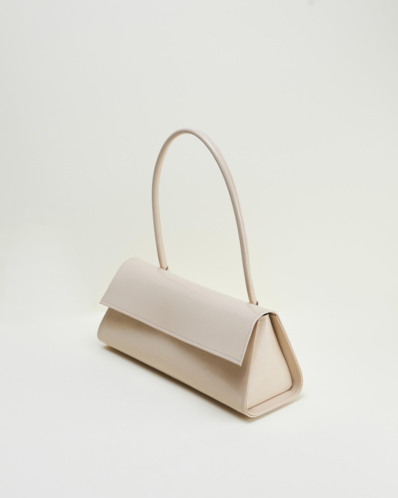 Untitled bag in Milky