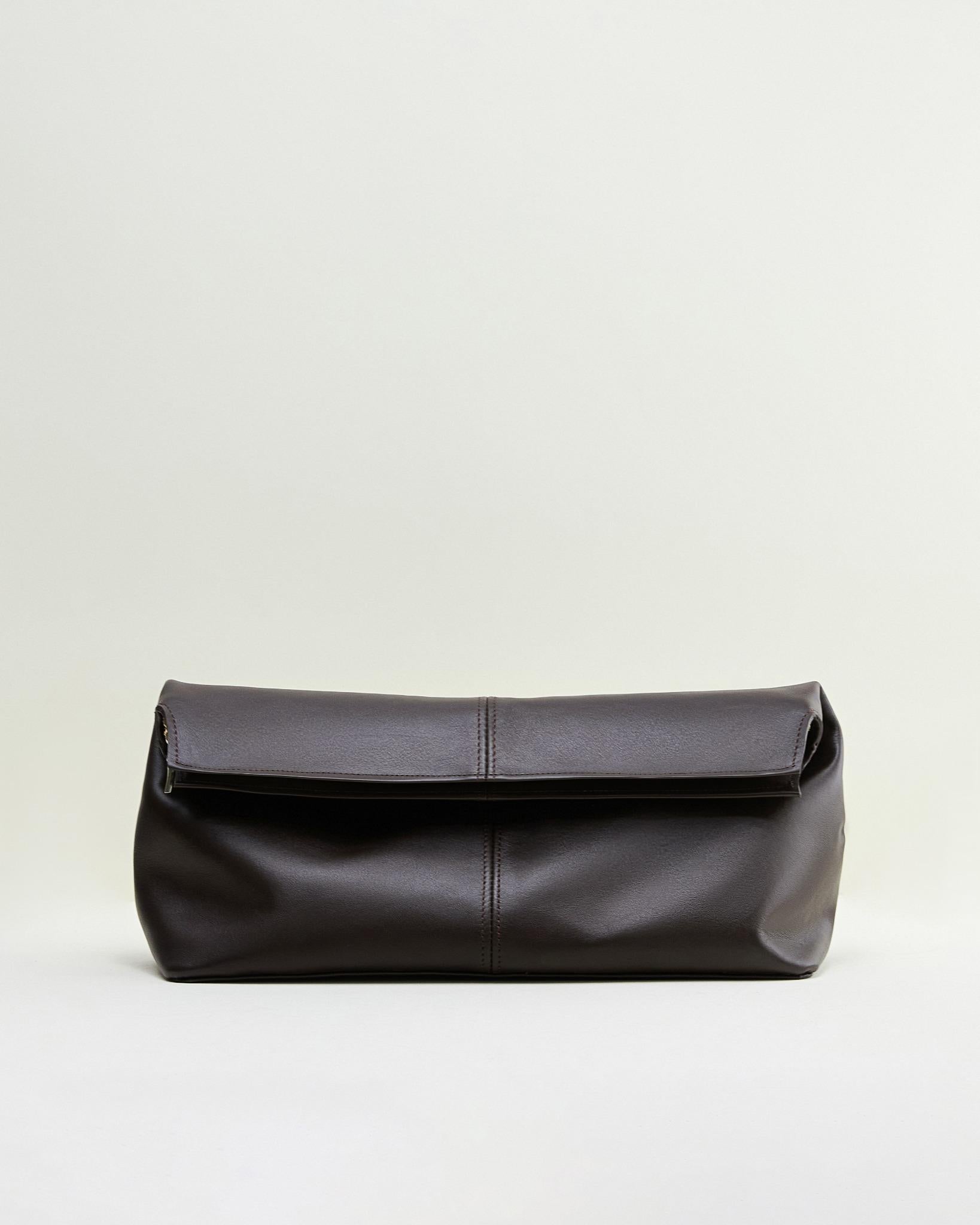 Elza Clutch in Brown